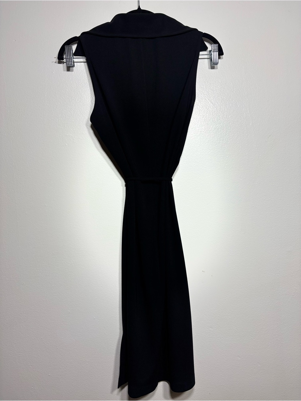 Simple Chic Express Dress - Picture 7 of 8